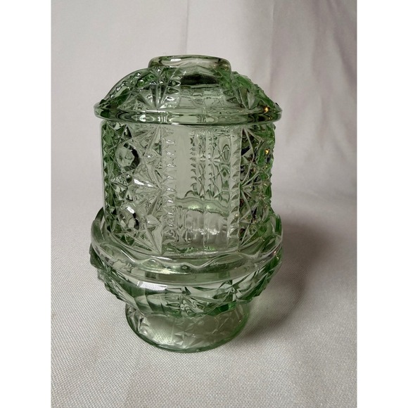VTG Indiana Glass "Stars and Bars" pattern fairy lamp in light green glass RARE - Picture 2 of 4